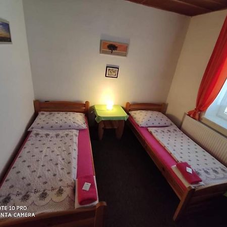 Klobouky u Brna Motel Podkova מראה חיצוני תמונה